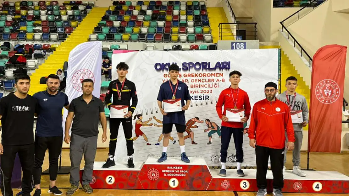 Siirtli Genç Güreşçinin Büyük Başarısı
