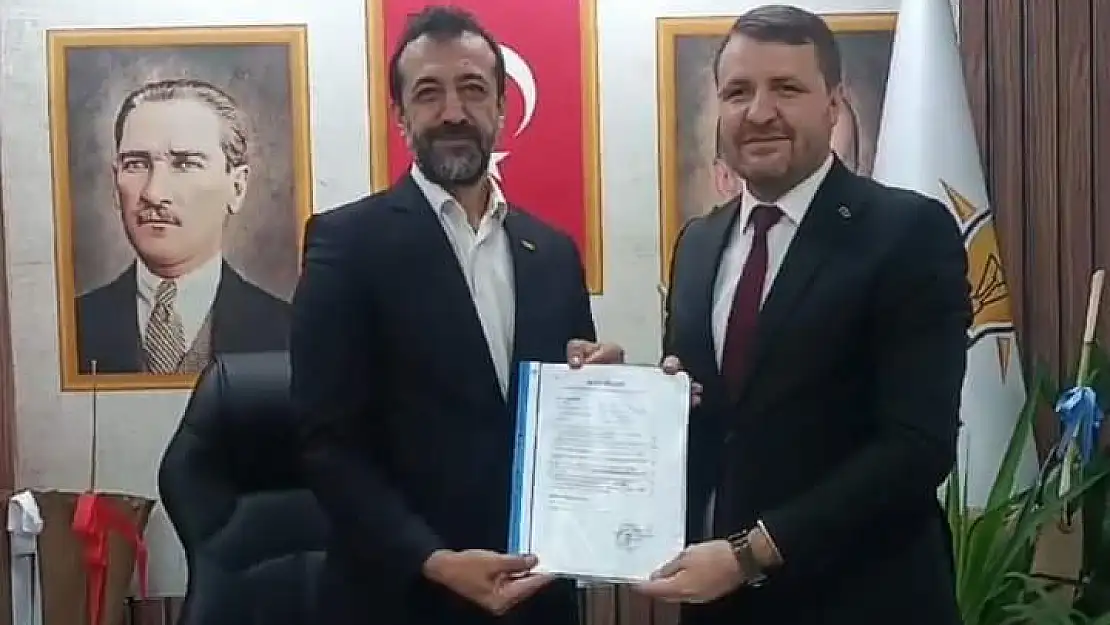 Siirtli Hemşerimiz Özturan, Mersin Akdeniz Belediye Başkan Aday Adaylığı Başvurusunu Yaptı (VİDEOLU HABER)