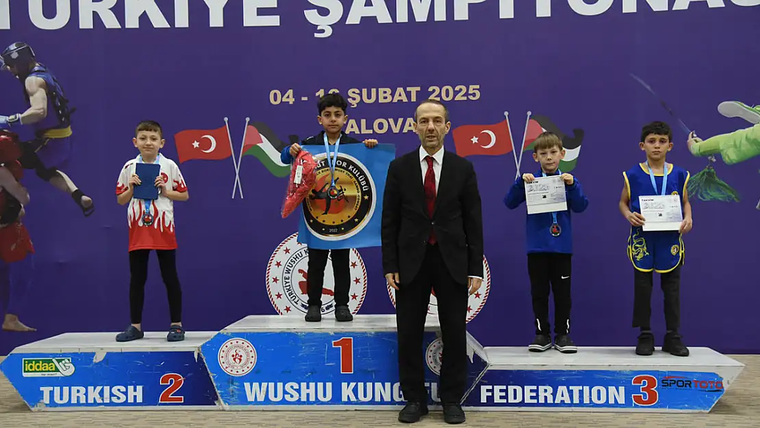 Siirtli Minik ve Yıldız Sporcular Yalova'dan Madalyalarla Döndüler