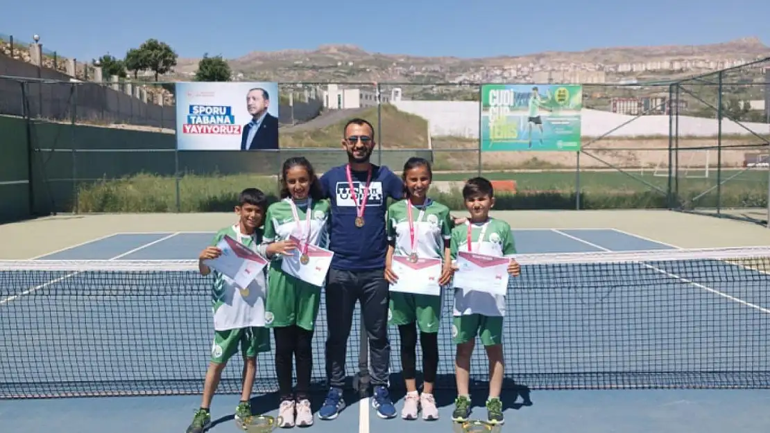 Siirtli Minikler Türkiye Şampiyonasında İlimizi Temsil Edecekler