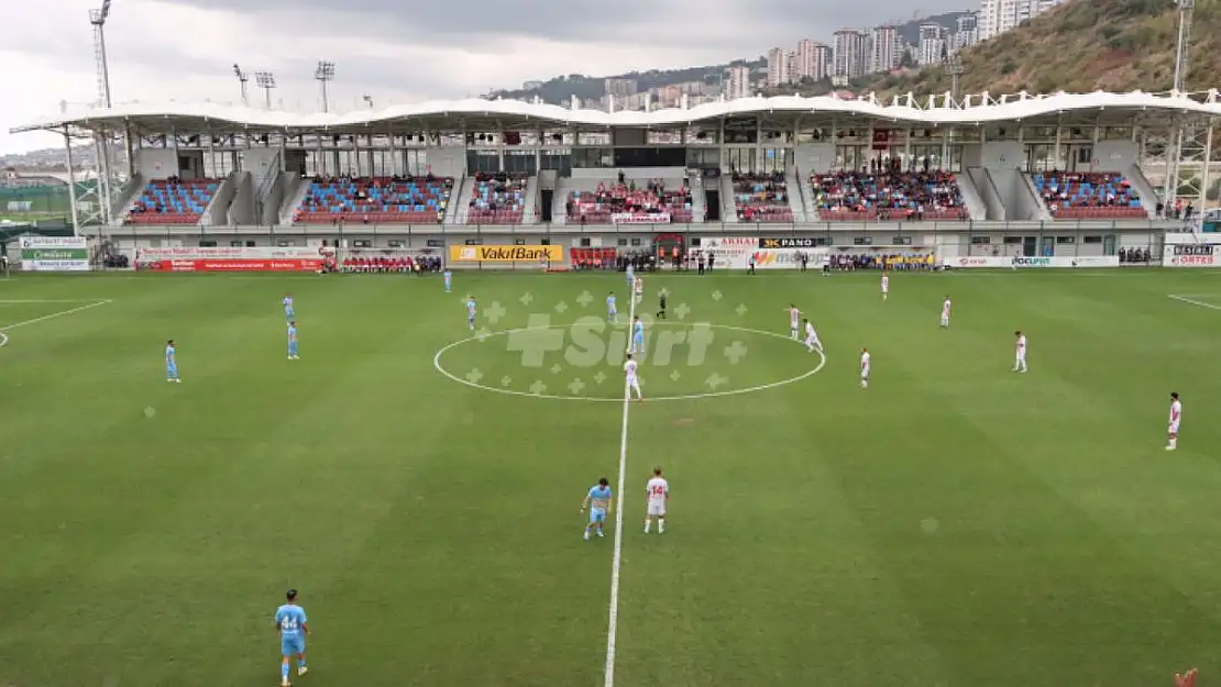 Siirtspor 10 Kişi Kalan Rakibine Mağlup Oldu!