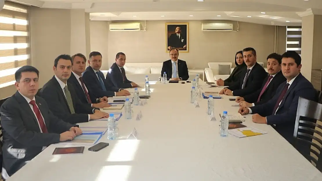 Siirt'te 2025 Yılının İlk Mülki İdare Amirleri Değerlendirme Toplantısı
