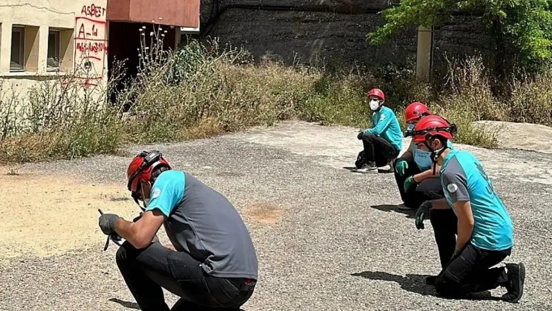 Siirt'te AFAD'dan Gönüllülere Arama ve Kurtarma Eğitimi