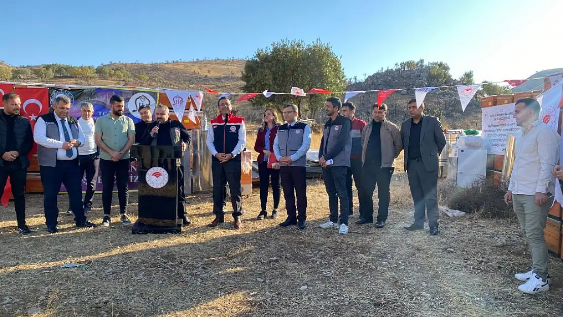 Siirt'te Arıcılık Ekipman Dağıtımı