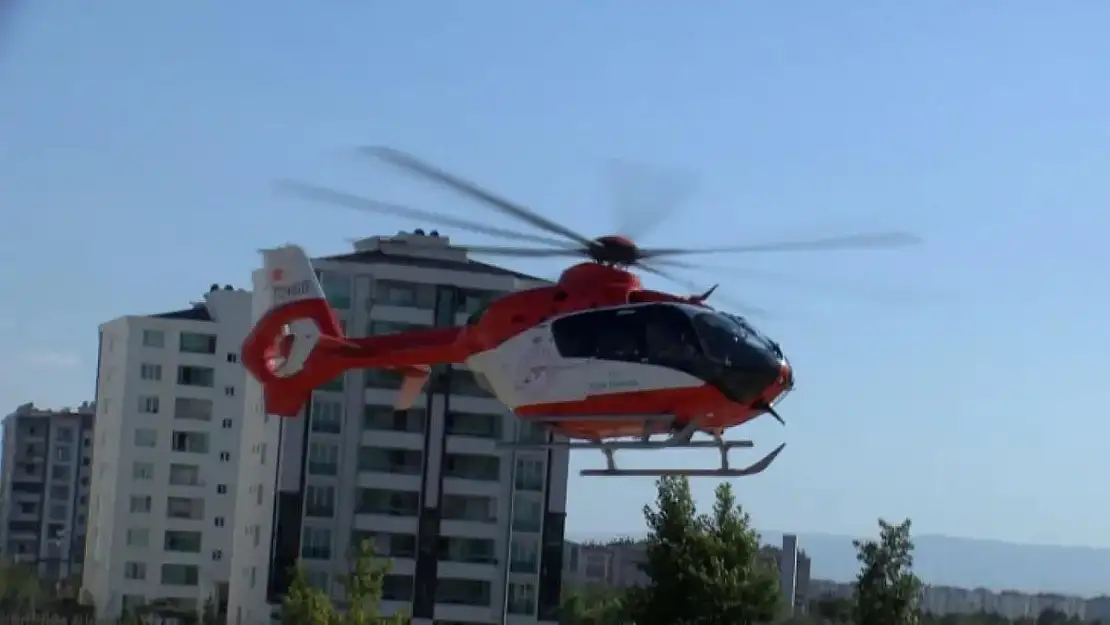 Siirt'te Boynuna İp Dolanan Muhammed Asaf, Ambulans Helikopterle Diyarbakır'a Sevk Edildi