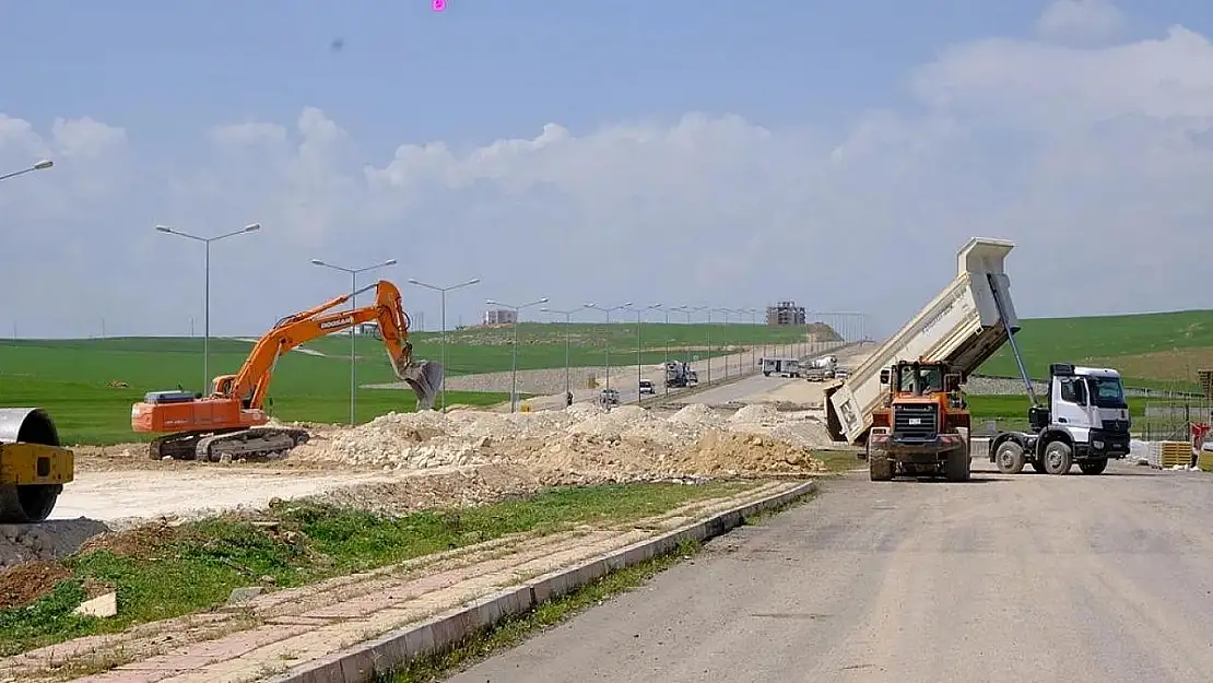 Siirt'te Çevre Yolu Genişletme Çalışmaları Başladı!