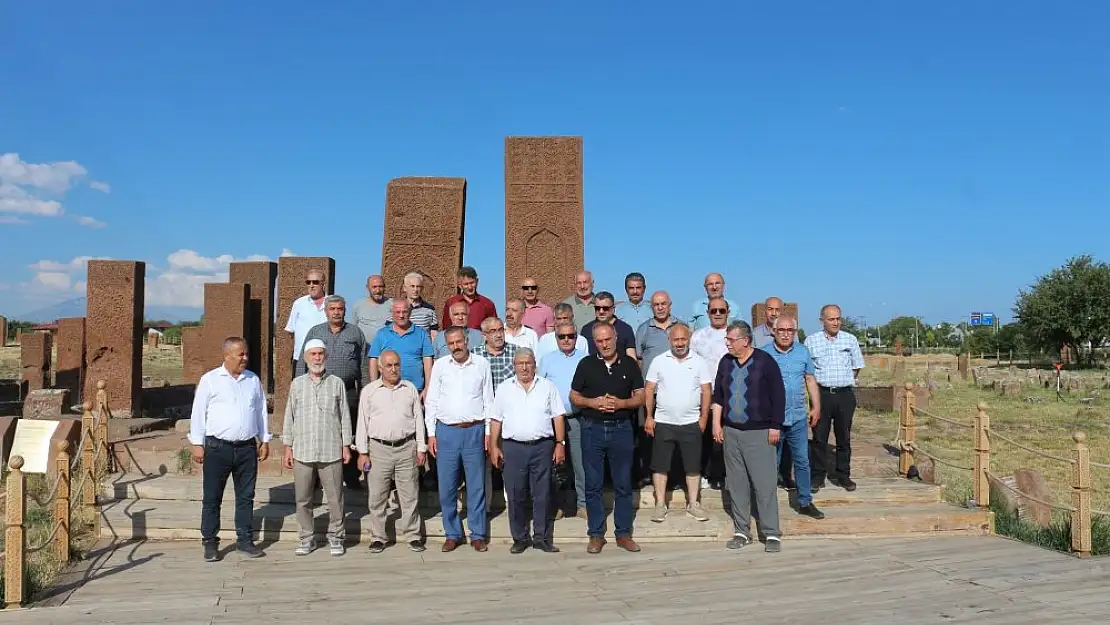 Siirt'te Emeklilere Ahlat Gezisi