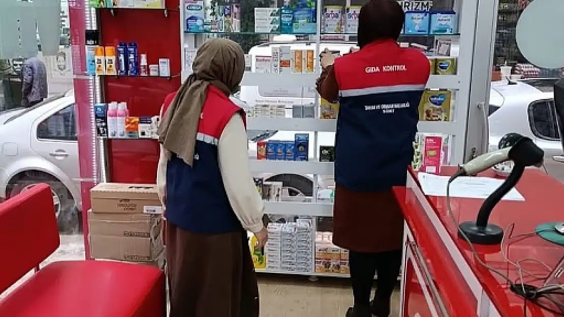 Siirt'te Gıda Kontrol Ekiplerinden Eczanelere Denetim