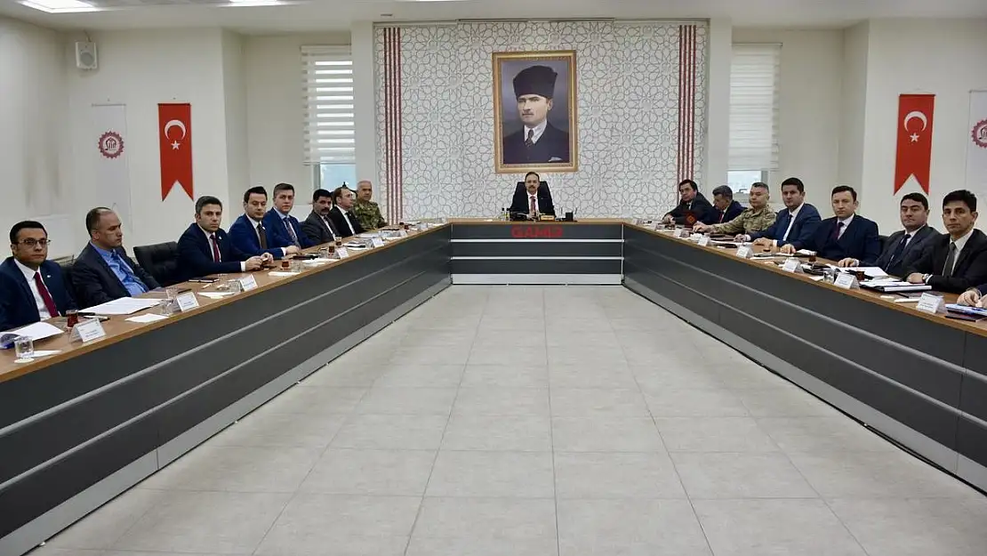 Siirt'te Güvenlik ve Asayiş Koordinasyon Toplantısı