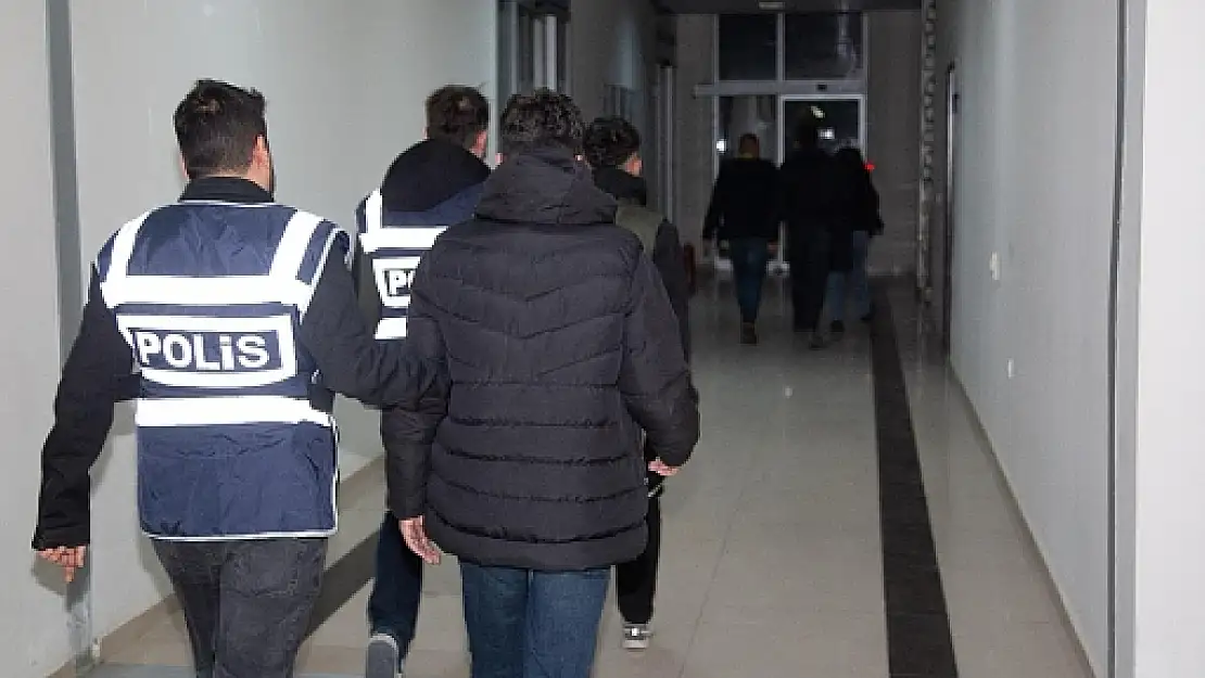 Siirt'te Hırsızlık Operasyonu: İki Şüpheli Tutuklandı!