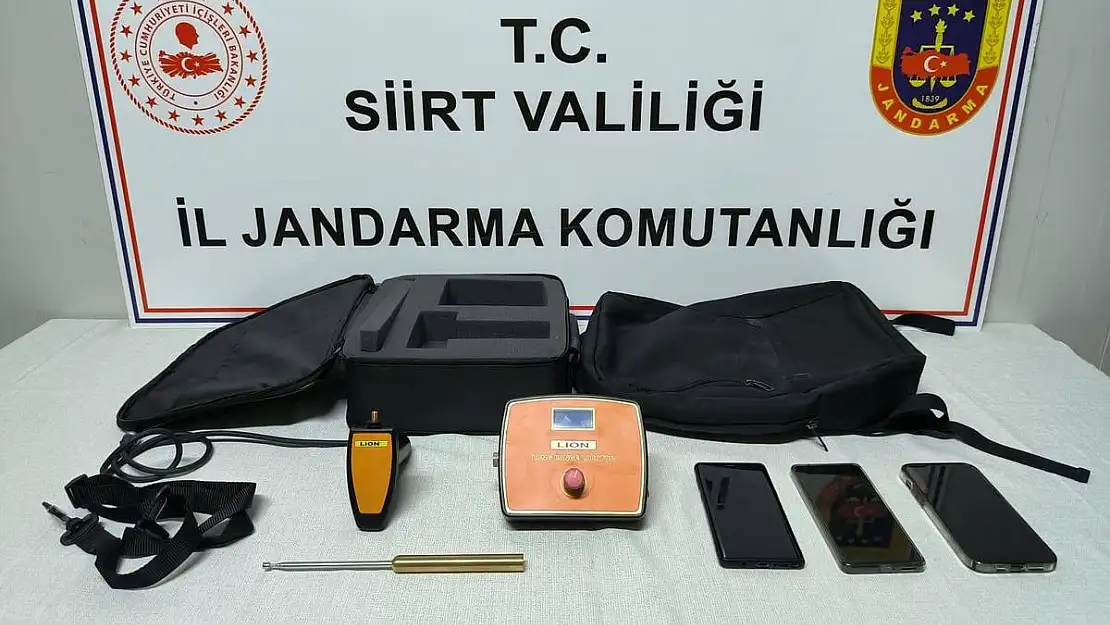 Siirt'te İzinsiz Define Arayan Şahıslar Adli Kontrol Şartıyla Serbest Bırakıldı