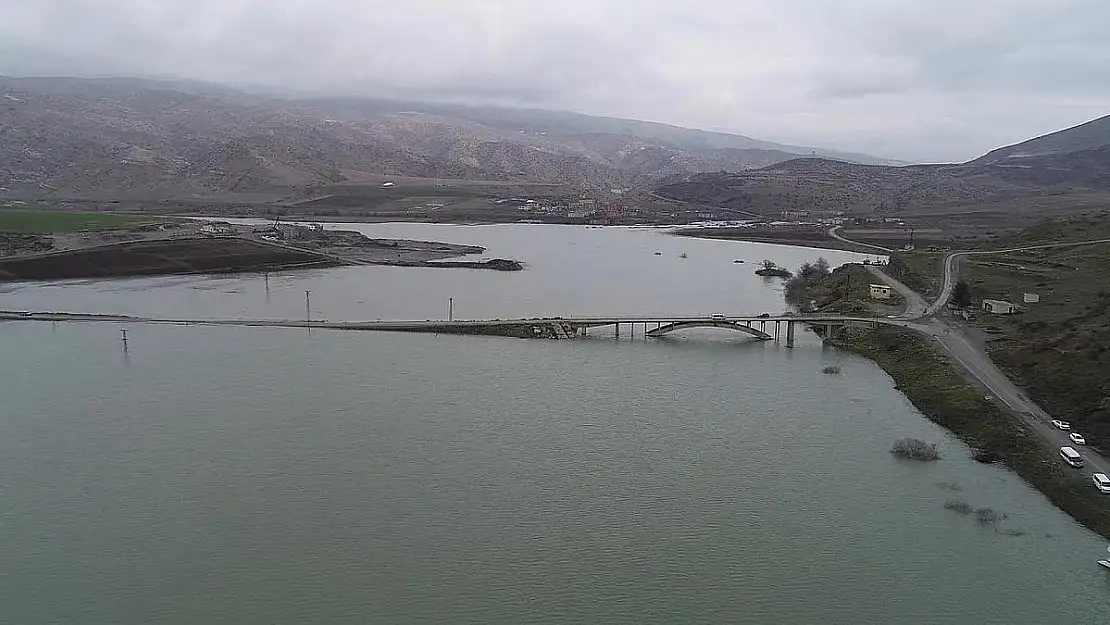 Siirt'te Köprü Yapılmayan Bölge Halkı 5 Yıldır Mağdur!
