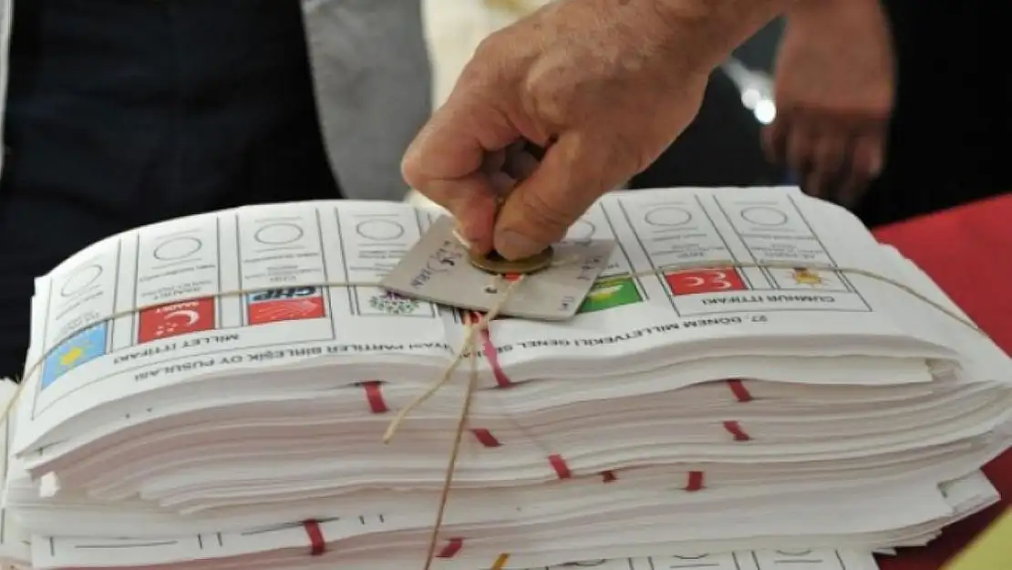 SİİRT'TE SEÇİME GİRECEK SİYASİ PARTİLERİN LİSTESİ BELLİ OLDU!