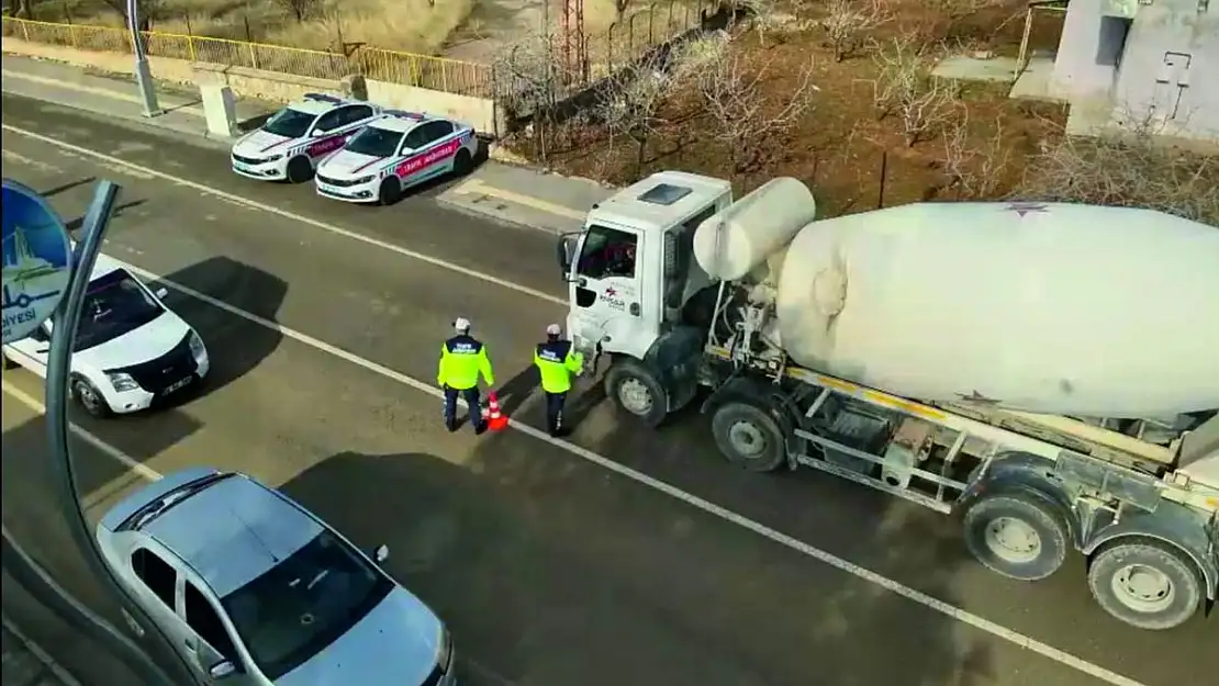 Siirt'te Trafikte Hız Denetimleri Kararlılıkla Sürüyor (Videolu Haber)