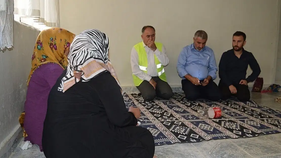 Siirt'te Umut Kervanı'ndan İhtiyaç Sahibi Gençler İçin Evlilik Projesi