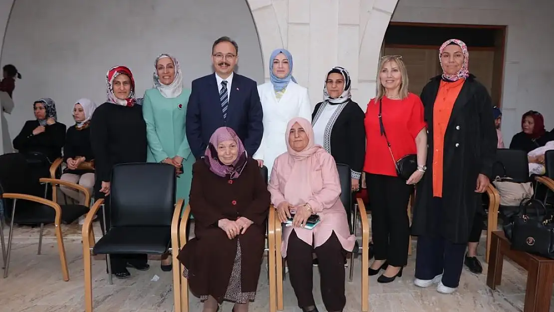 Siirt'te Yöresel Yemek ve Tatlılar Yarışması Yapıldı