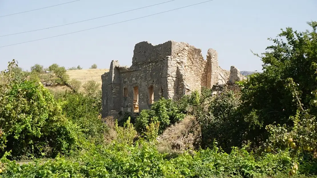 Siirt'teki Manastır ve Kiliseler-1-