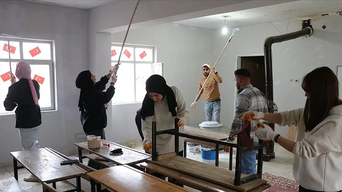 Siirt'teki Okullara Yenilikler Kazandıran, Gönüllü Öğretmenler ve Öğrenciler!