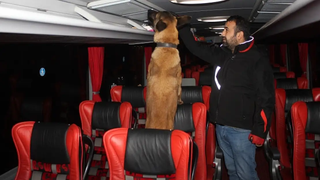 Siirt'ten Antalya'ya Giden Otobüste Uyuşturucu Bulundu!