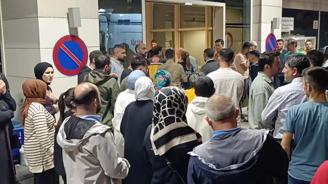 Silahla Yaralanan Kız Çocuğu Hastaneye Kaldırıldı