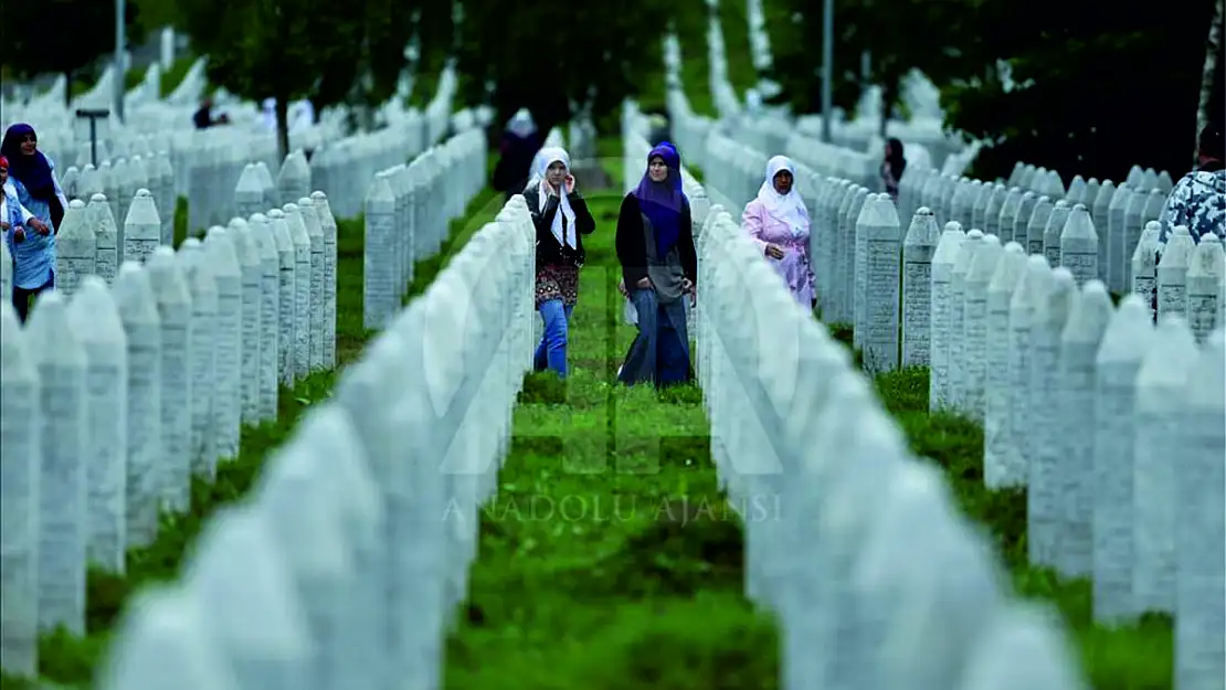 Srebrenitsa Soykırımını Uluslararası Düşünme ve Anma Gününe İlişkin Cumhurbaşkanlığı Genelgesi' Resmi Gazetede Yayımlandı