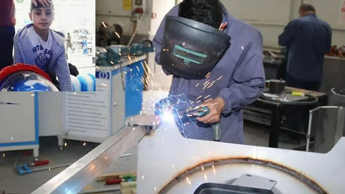 Stajyer Öğrenci Çatıdan Düşerek Hayatını Kaybetti