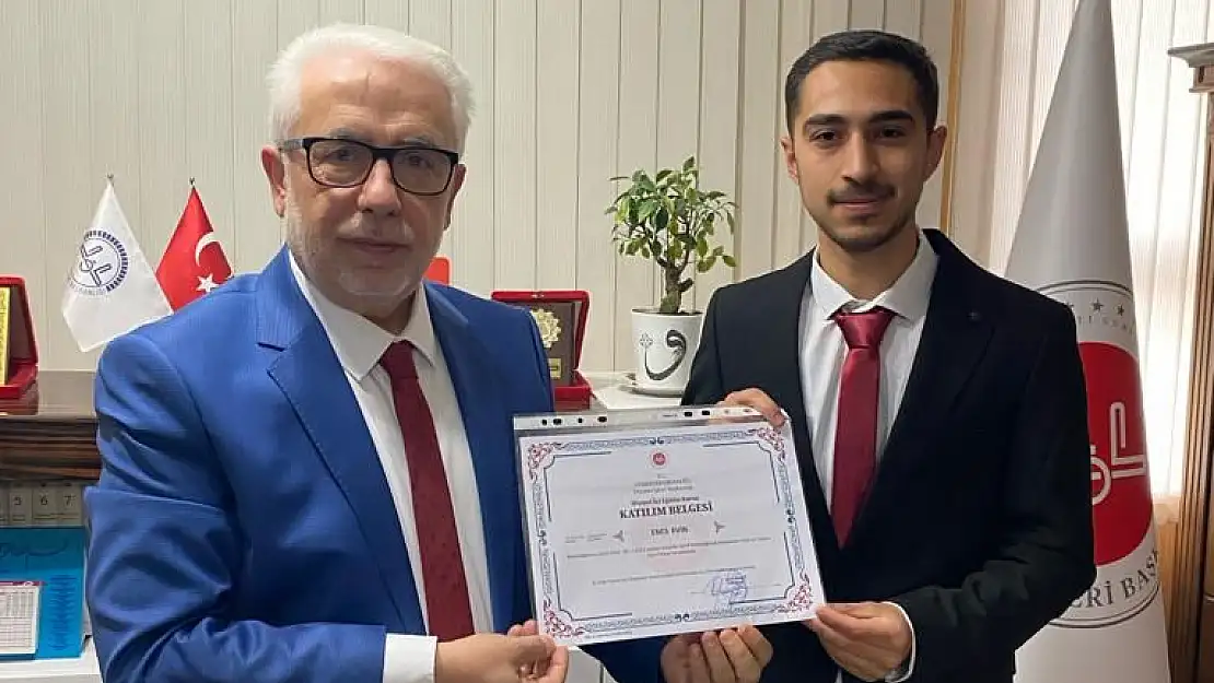 Tashih-i Huruf Kursunu Tamamlayan Din Görevlilerine Belgeleri Verildi