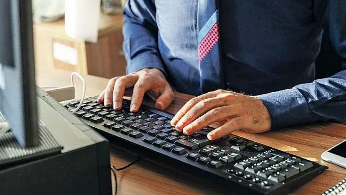 TCDD ve PTT'den İş Bırakan Çalışanları Uyardı!