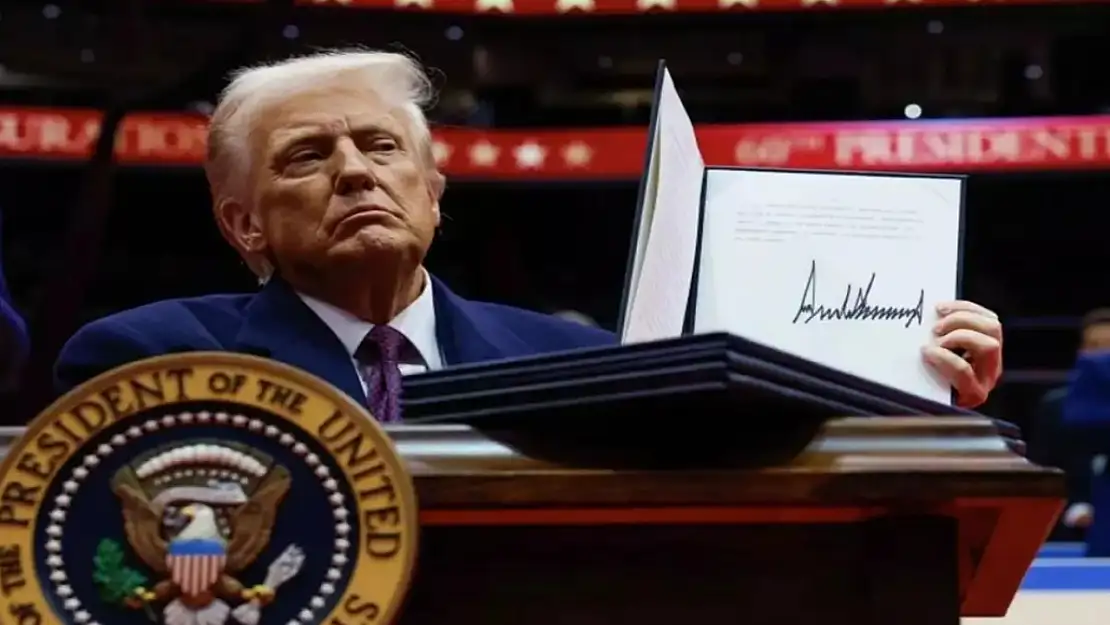 Trump'tan AB ve Meksika'ya Yüzde 30 Tarife Kararı