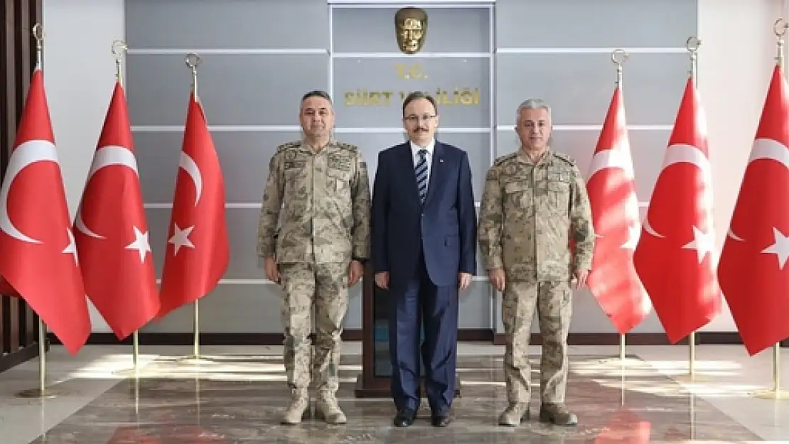 Tümgeneral Bulut'tan Vali Dr.Kızılkaya'ya Ziyaret