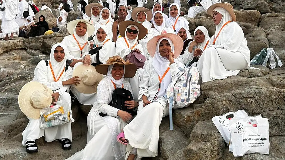 Türk Fotoğrafçının Kabe Fotoğrafları Dünya Basınında