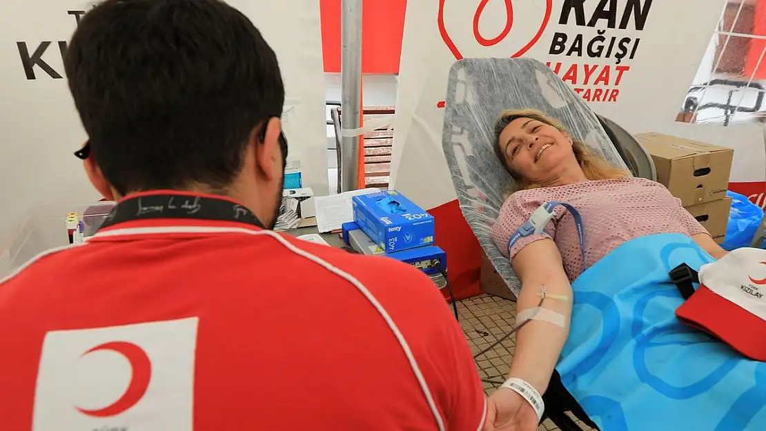 Türk Kızılay'dan 2024 Yılının 6 Aylık Kan Bağışı Verileri