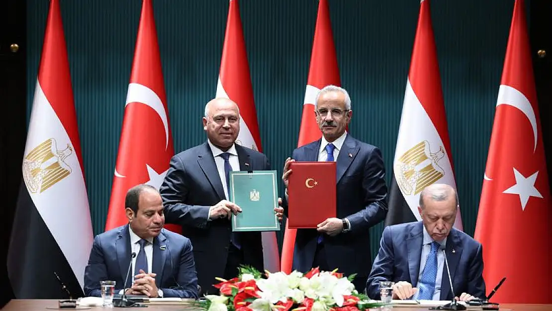 Türkiye-Mısır Uçak Seferleri 2 Katına Çıkacak