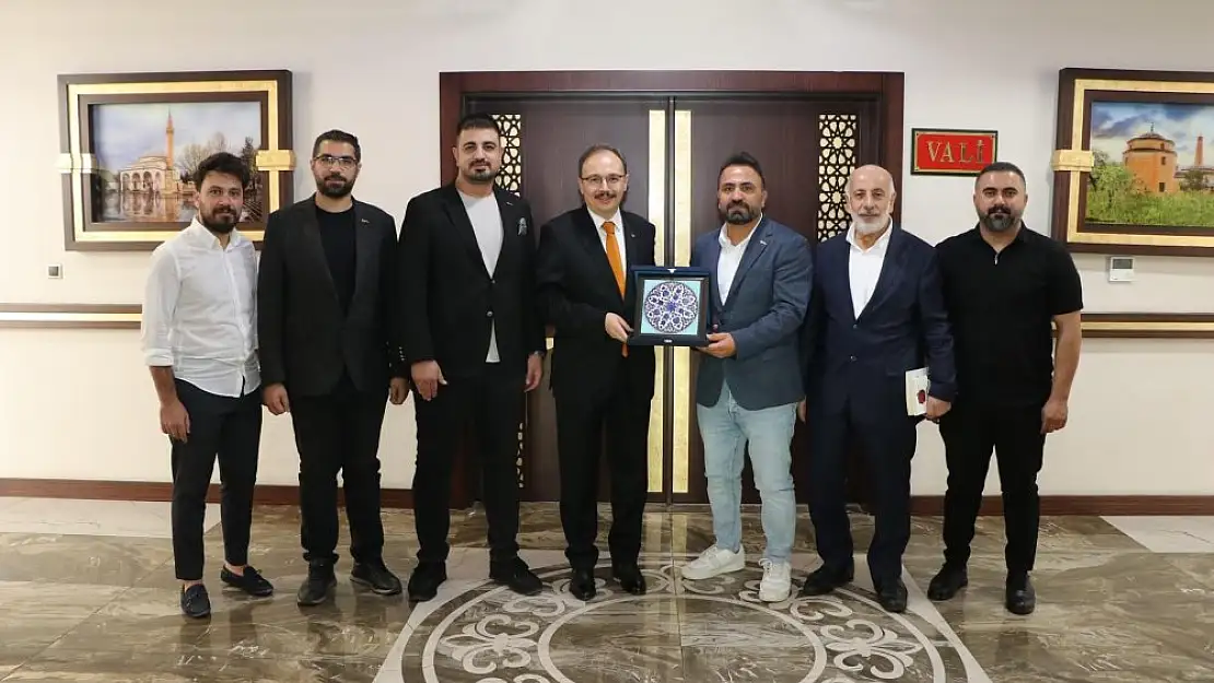 Türkiye Seyahat Acentaları Birliği Başkanı'ndan Vali Kızılkaya'ya Ziyaret