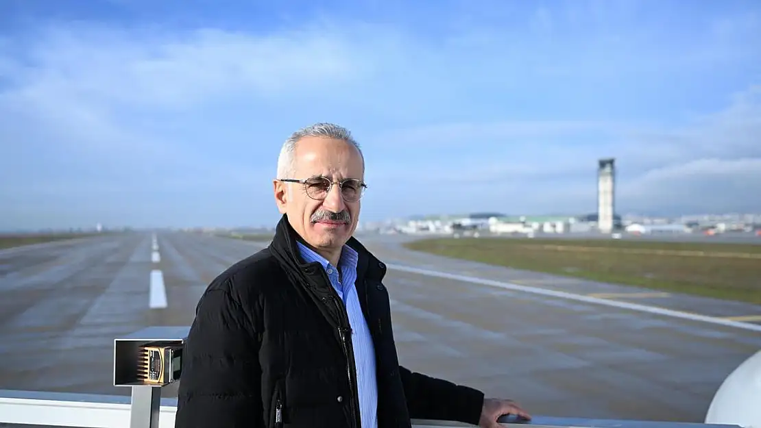 Ulaştırma ve Altyapı Bakanı Uraloğlu'ndan Açıklama
