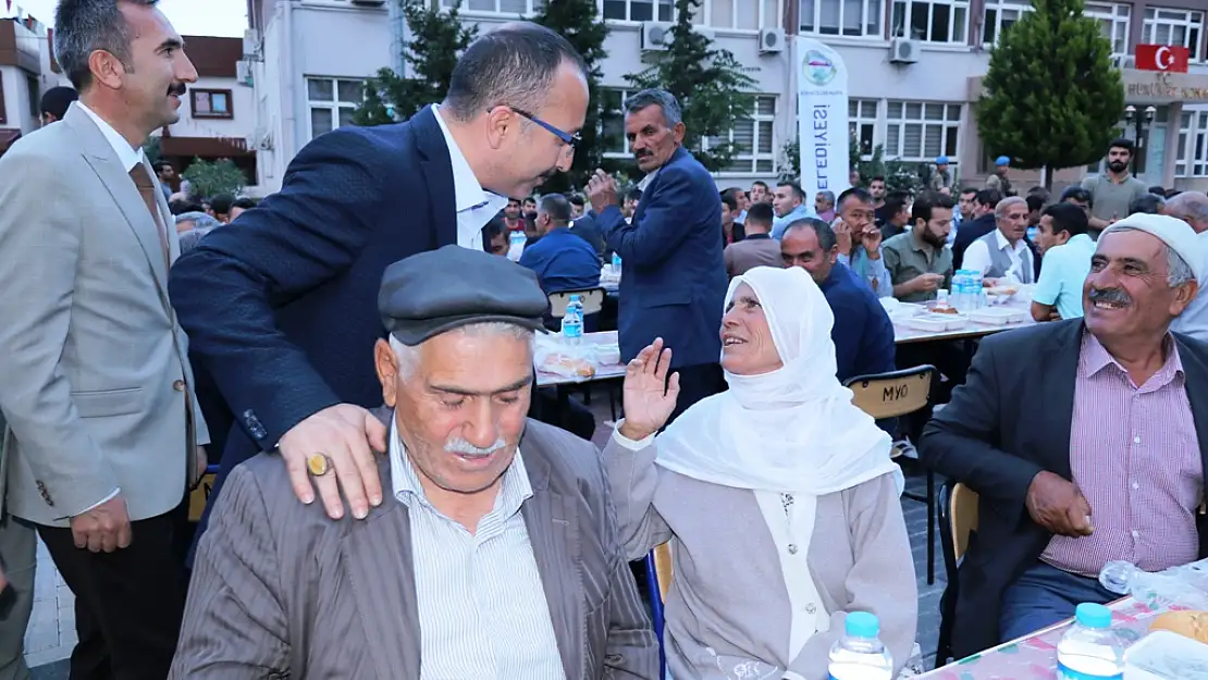 Vali Ali Fuat Atik'ten Eruh İlçe Halkına Ziyaret