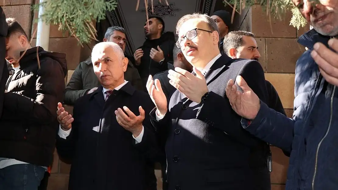 Vali Dr. Kızılkaya Cenaze Törenine Katıldı
