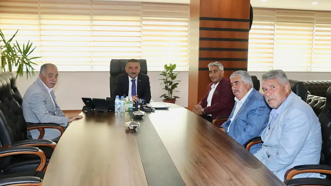 Vali Hacıbektaşoğlu, Köy Muhtarlarının Taleplerini Dinledi