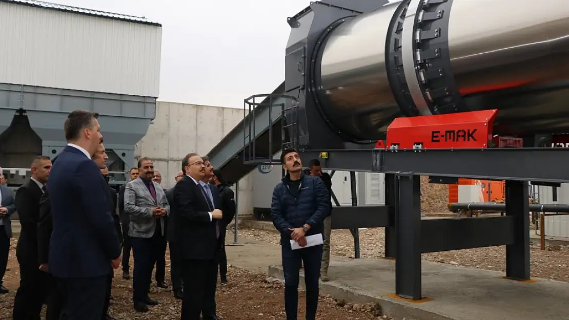 Vali Kızılkaya, 'Asfalt Plenti ve Taş Kırma Tesisi'nde İncelemelerde Bulundu