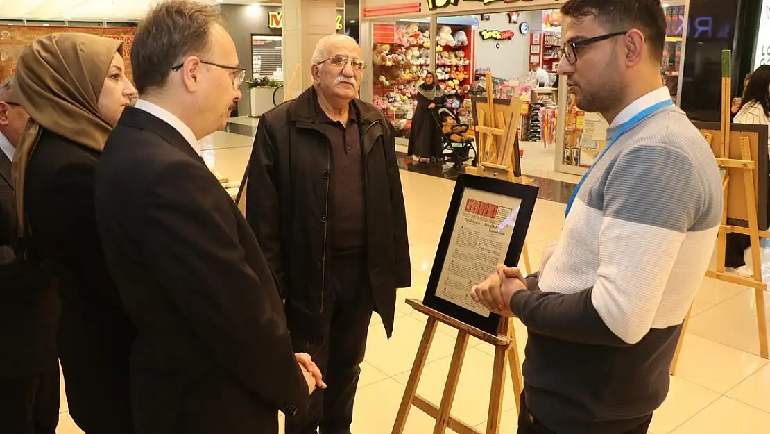 Vali Kızılkaya, 'Gazetelerin Işığında Siirt' Sergisinin Açılışını Yaptı