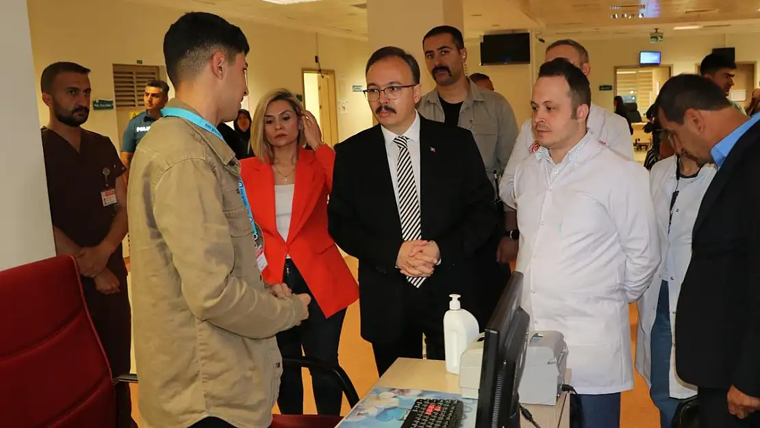 Vali Kızılkaya, Güne Siirt Eğitim ve Araştırma Hastanesini Denetleyerek Başladı
