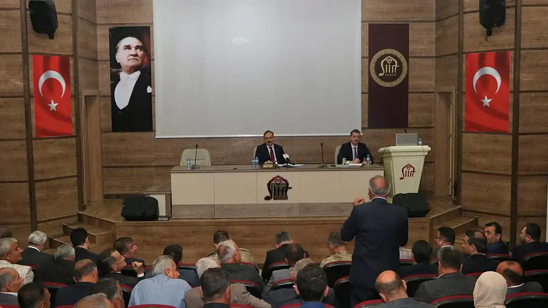 Vali Kızılkaya, Siirt Merkez ve Köy Muhtarlarıyla Buluştu