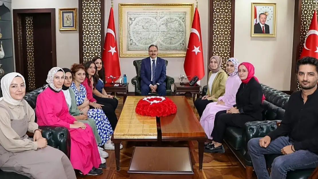 Vali Kızılkaya, Staj Gören Öğrencileri Kabul Etti