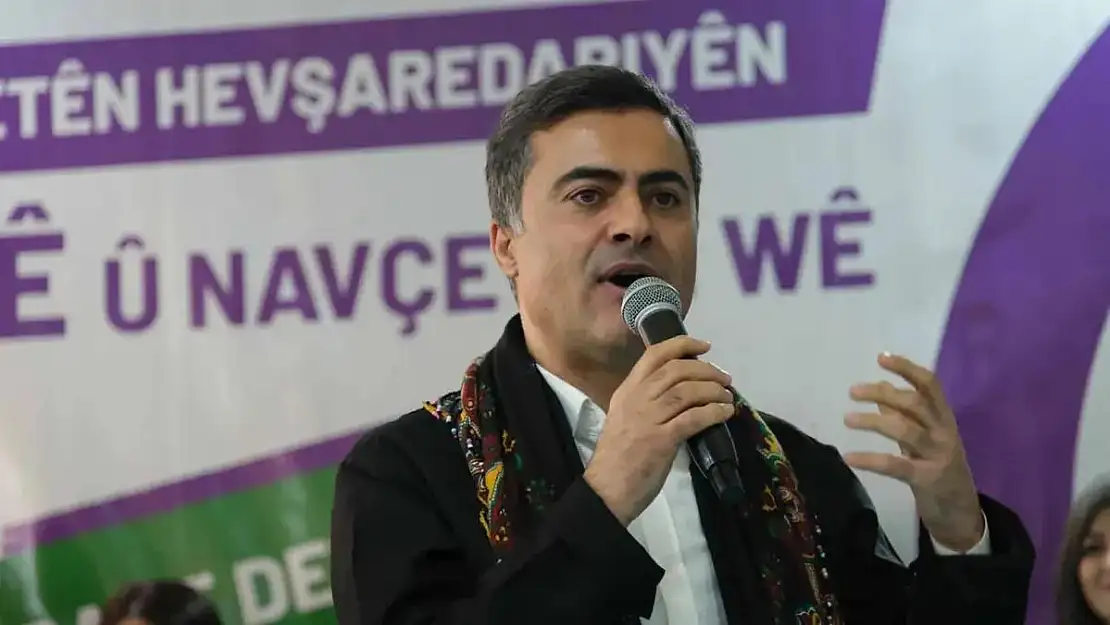 Van Büyükşehir Belediyesi'nin Borcu Açıkladı