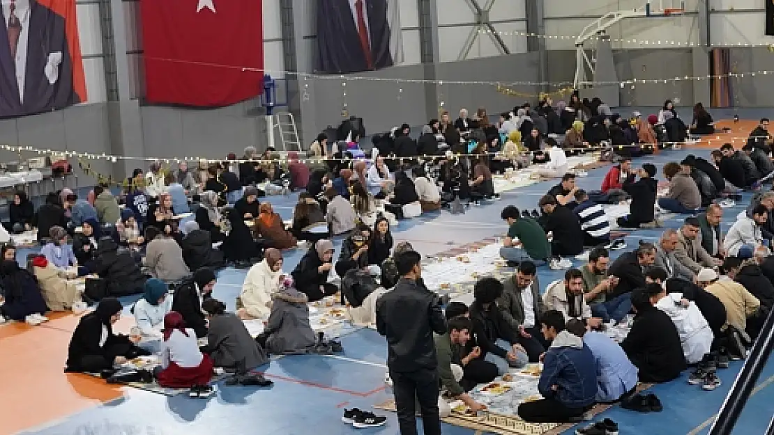 Yalova'da 500 Kişilik İftar
