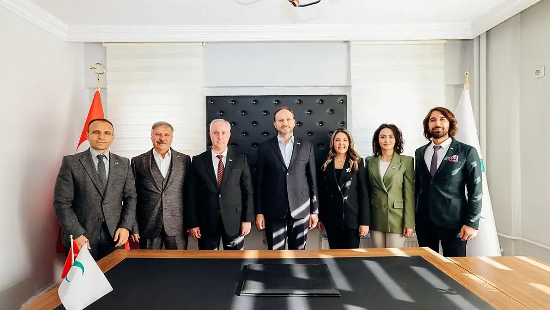 Yeşilay Genel Başkanı Doç.Dr.Dinç:'Bağımlılıklarla Mücadelede Yeni Bir Dönem Başlatıyoruz'