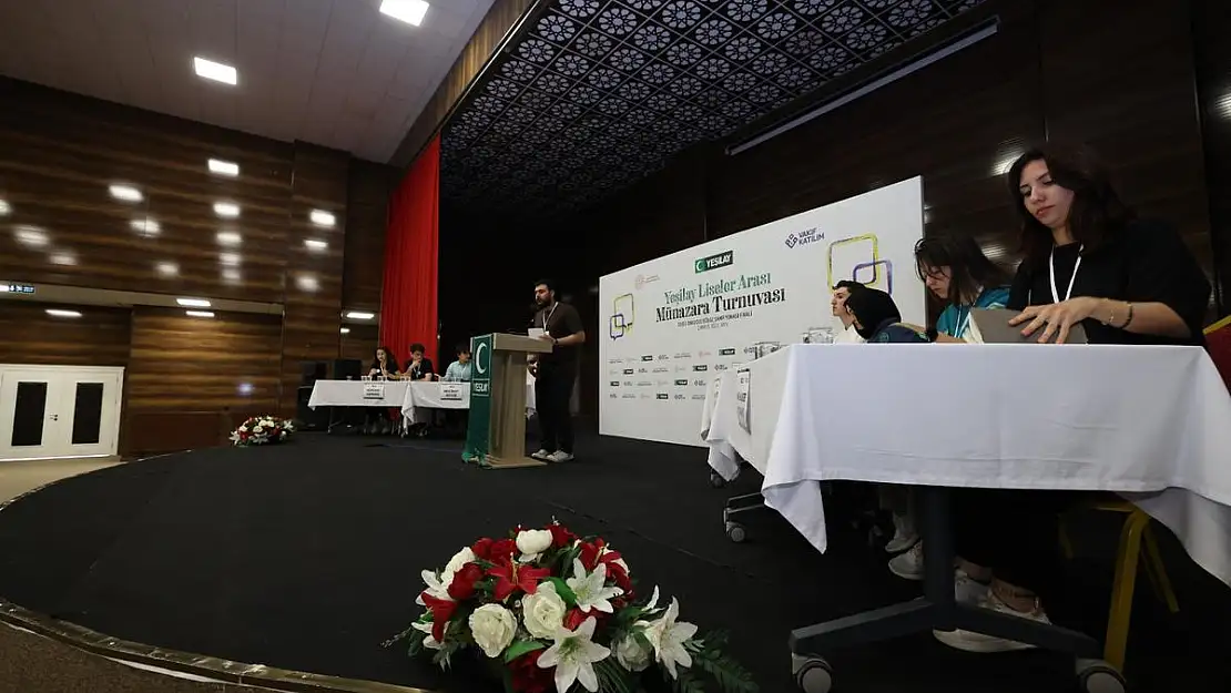 Yeşilay Liseler Anası Münazara Turnuvasının Doğu Anadolu Bölge Finali Tamamlandı!