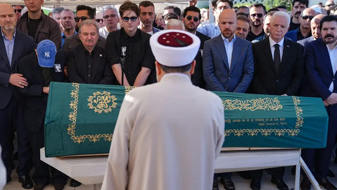 Yiğit Bulut Son Yolculuğuna Uğurlandı