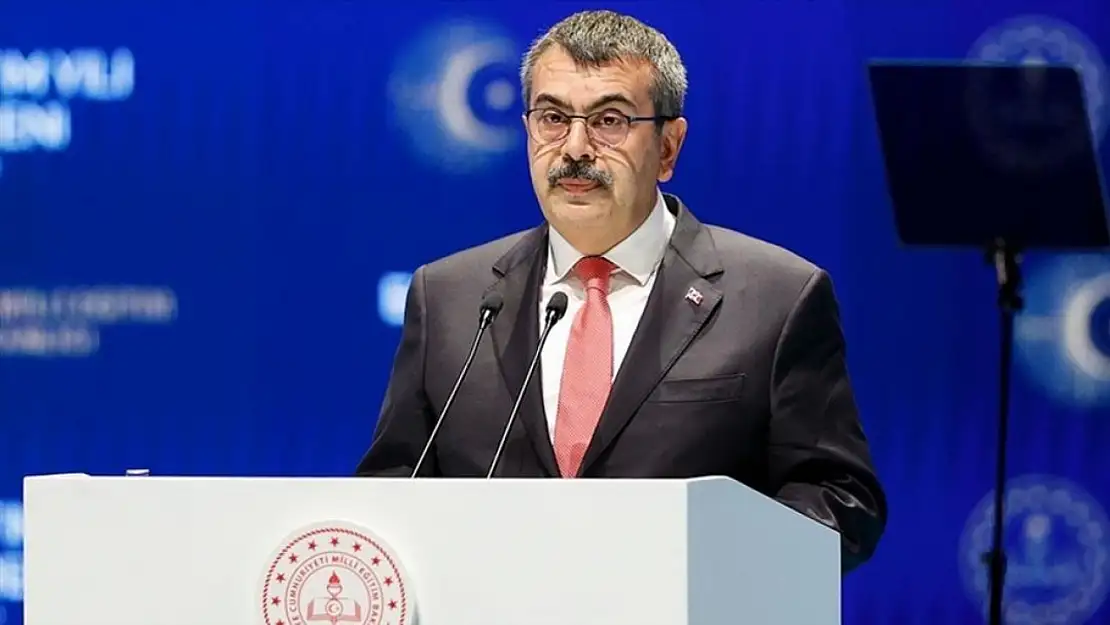 Zorunlu Lise Eğitimi 2 Yıla mı Düşüyor? Bakan Tekin'den Açıklama: 3 Farklı Model Masada