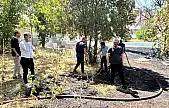 Kurtalan'da Boş Alanda Çıkan Yangın Kısa Sürede Söndürüldü